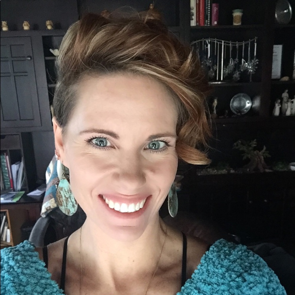 Meet your Posher, Riann